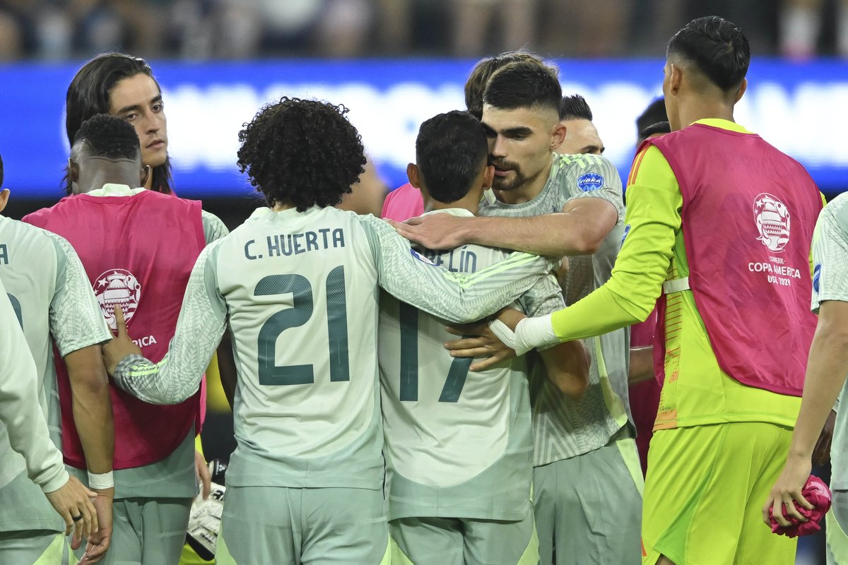 Selección Nacional tweet media
