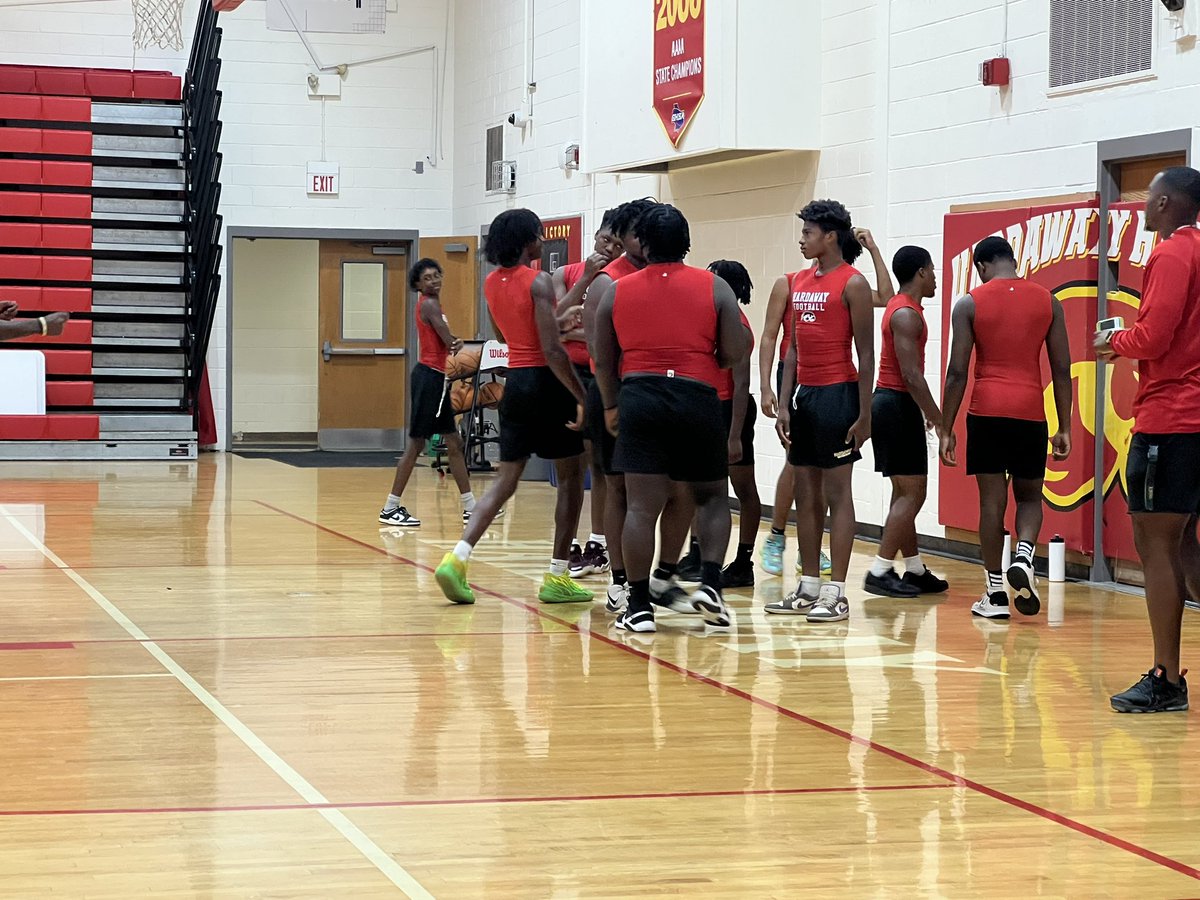 CoachMac68's tweet image. And just like that, June is out of here!!! So proud of @GoldenHawkFB for getting   1% better each day. We have so much work to be done, but we had to make time for fun and bonding.  Be safe and enjoy the Dead Week Hawks. The soaring begins when we come back! 
#HardtobeaHawk