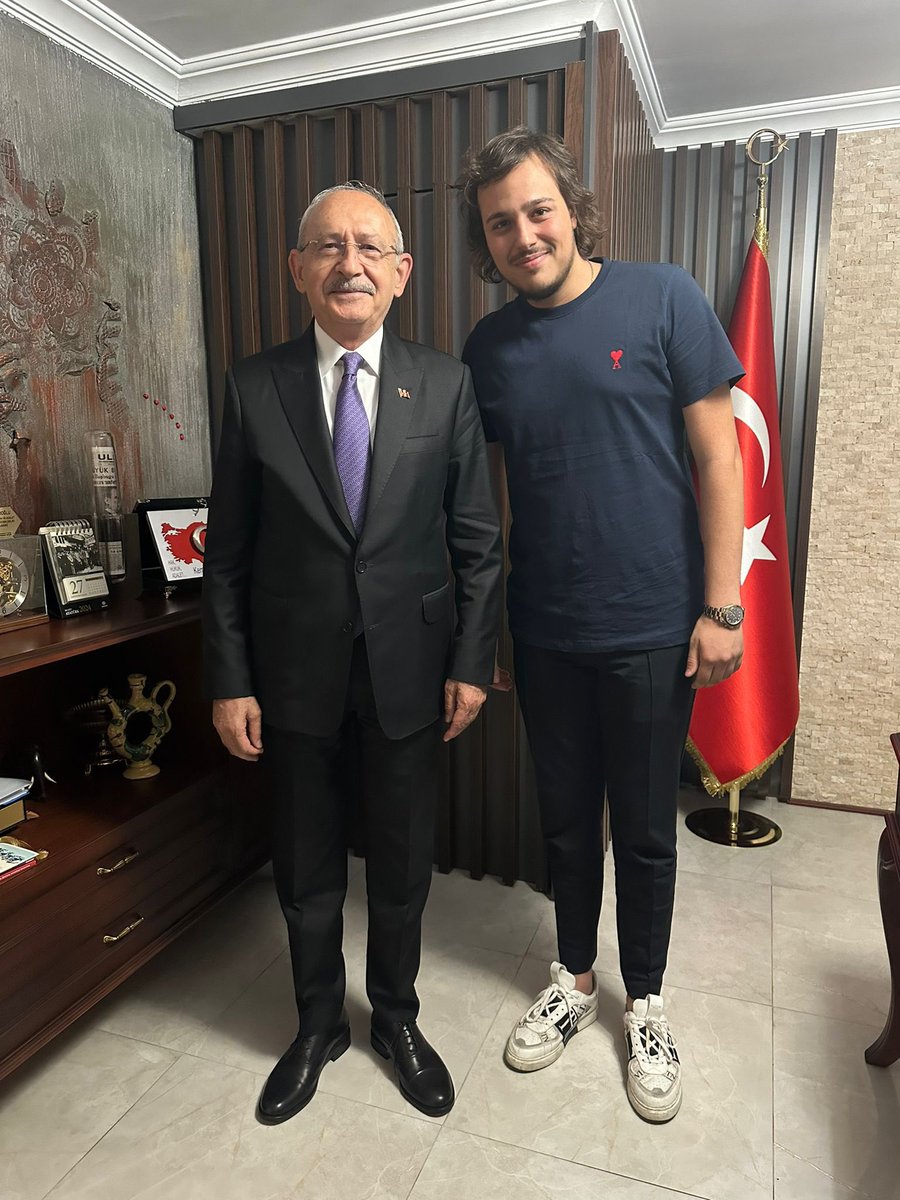 Sn. <a href="/kilicdarogluk/">Kemal Kılıçdaroğlu</a> ‘un 
misafirperverliginden dolayı
teşekkür ederim