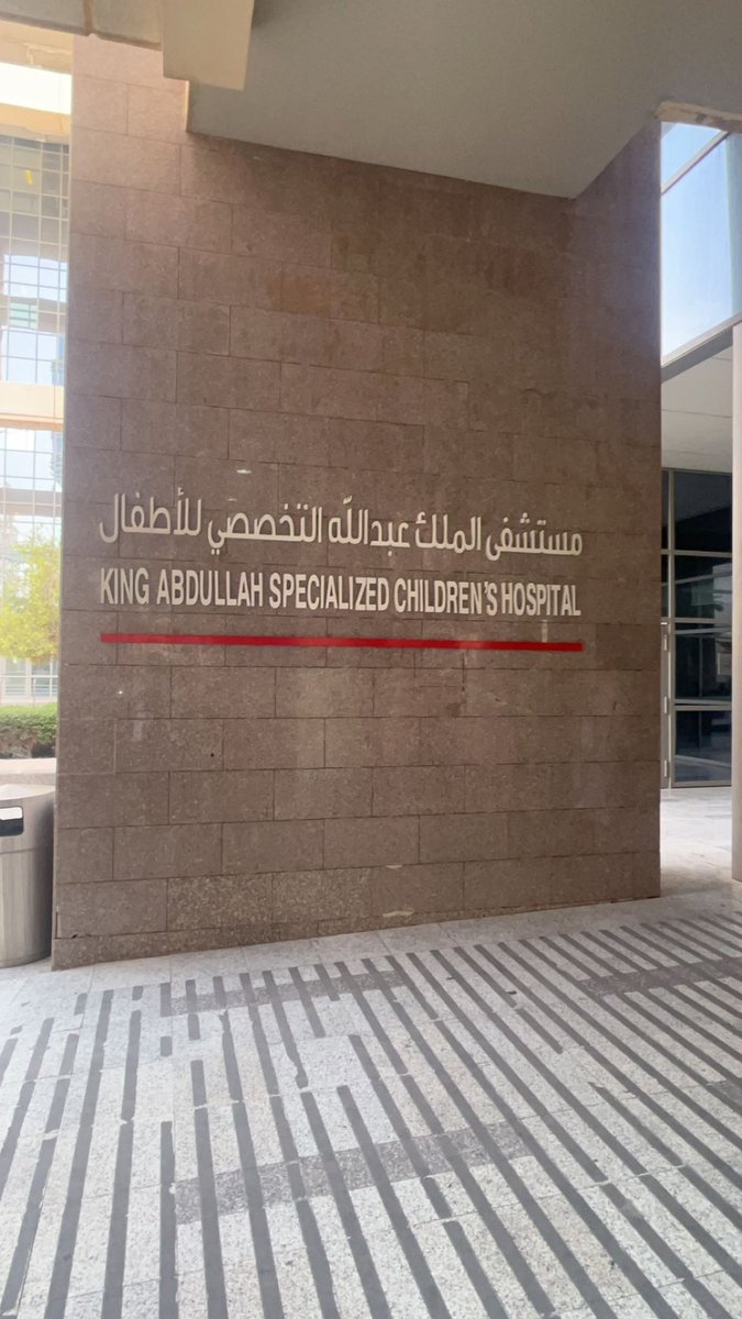 Yaalotaibi3's tweet photo. وبكذا انهينا سنة الامتياز 
واحدة من السنوات اللتي لا تنسى 
تعلمت فيها اشياء كثيرة واكتسبت منها اروع الزملاء  🤍
ومستعد باذن لله لما هو قادم https://t.co/pcH0MgsQtO