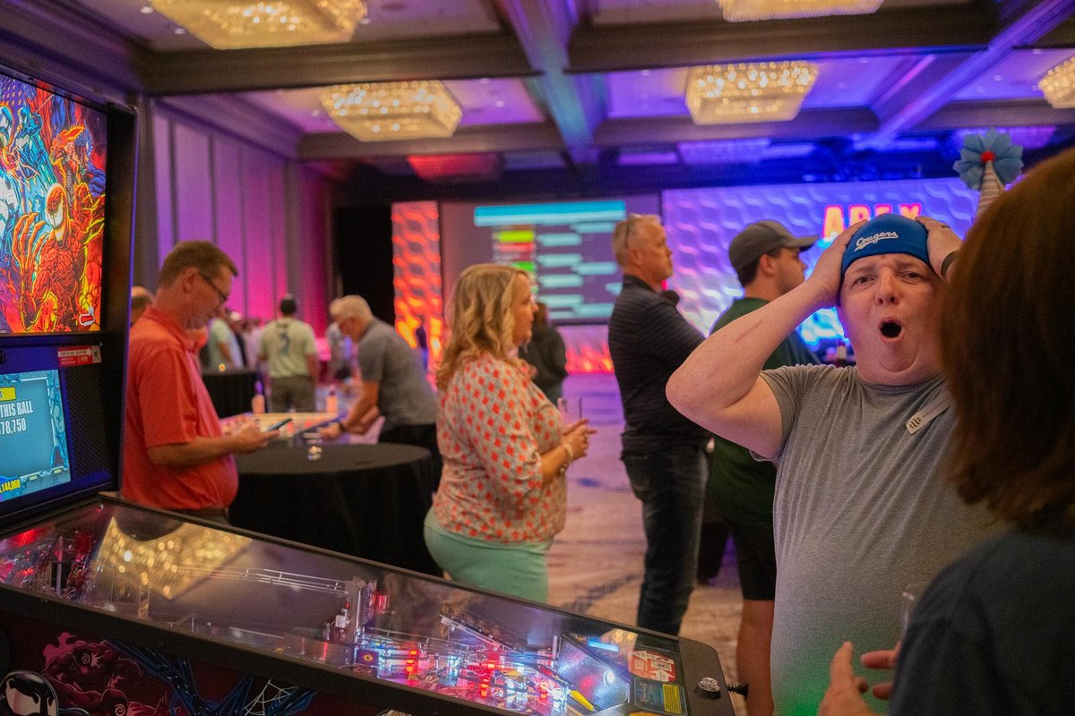 Meridian_Coop's tweet photo. We had an incredible time at #Apex24's closing party, featuring live music, carnival games, and all our favorite carnival food classics! It was an unforgettable night to end an amazing week. Thank you to everyone for making this event so special. https://t.co/K0eN60kHez