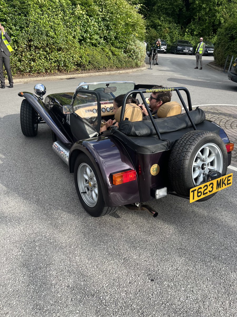 horizon_cc's tweet image. Fabulous time welcoming everyone! So many stunning outfits ⭐️#Classof2024 #promready #GoldenAgeGala