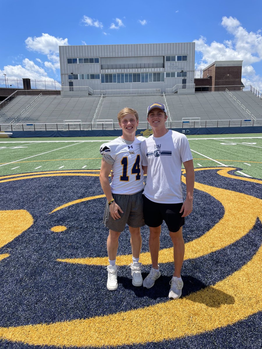 Brayden Kelly (@braydenkelly80) on Twitter photo After a great visit, I am blessed to have received a roster spot offer to play football at TCNJ. Thank you <a href="/CJendryaszek/">Coach Jendryaszek</a> and <a href="/CoachD_Kelly/">Dylan Kelly</a> for this opportunity!!! #golions 🦁 After a great visit, I am blessed to have received a roster spot offer to play football at TCNJ. Thank you <a href="/CJendryaszek/">Coach Jendryaszek</a> and <a href="/CoachD_Kelly/">Dylan Kelly</a> for this opportunity!!! #golions 🦁