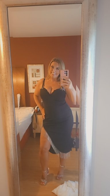 @SNAP_Together ready lets go 😘 https://t.co/BygsQBJlv0<a class="tags" href="/tag/snap_together">@snap_together</a>