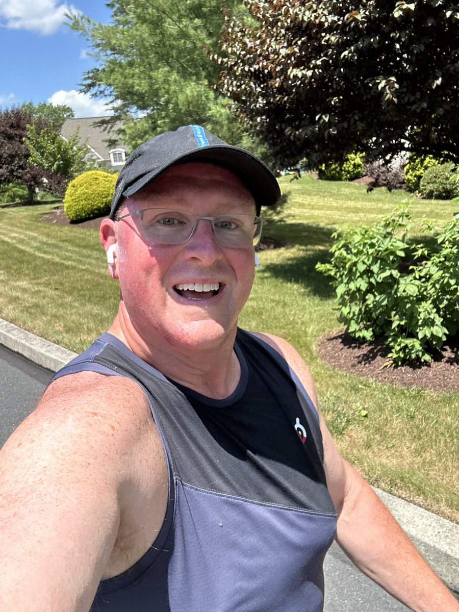 JasonLReimer's tweet image. One more trip around the neighborhood with Coach @alextoussaint25 before the next adventure!