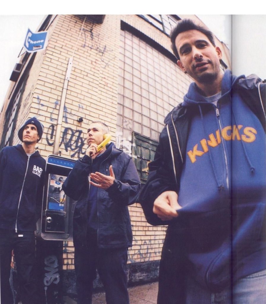 ArtMorelli's tweet image. GOOD AFTERNOON NEW YORK KNICKS FAN🗽🧡💙

#NewYorkForever is NOW SHIPPING📦

save 30% OFF 💸
code: UNCLEJUNE 

TAP IN 👇 
redsauce.bigcartel.com/product/new-yo…

#Knicks #OGAnunoby #MikalBridges #NBA #NBADraft