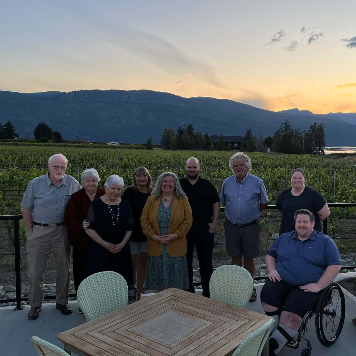 IrlinVancouver's tweet image. Consul General Geagan was delighted to mark the first Western Canada youth GAA tournament in Kelowna last weekend. Congrats to Vancouver Le Chéile, @CalgaryGAA,  Edmonton Wolfe Tones &amp;amp; @CanadaGAA for their organisation &amp;amp; participation in this amazing event. 
#westerncanadagaa