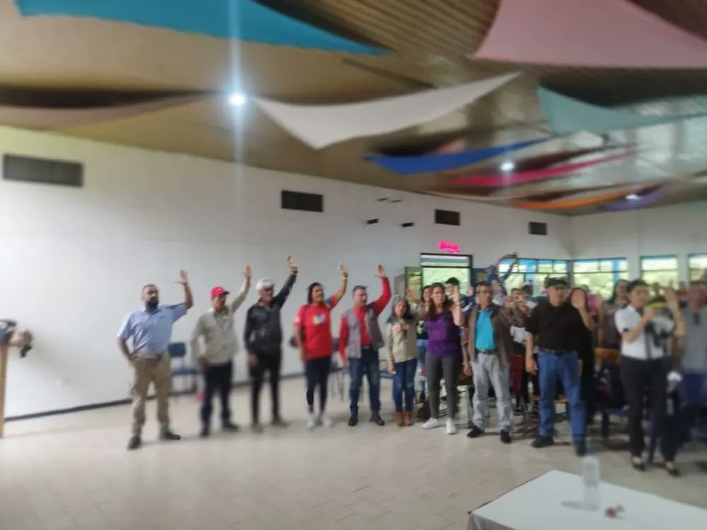 #27Jun /2024. Desde la ciudad de San Cristóbal, Juramentación del Comando de Campaña de la Clase Obrera del estado Táchira. 

Para garantizar el triunfo del conductor de victorias y candidato de la clase obrera <a href="/NicolasMaduro/">Nicolás Maduro</a>, el próximo #28Jul.

#NicoCuadraConmigo