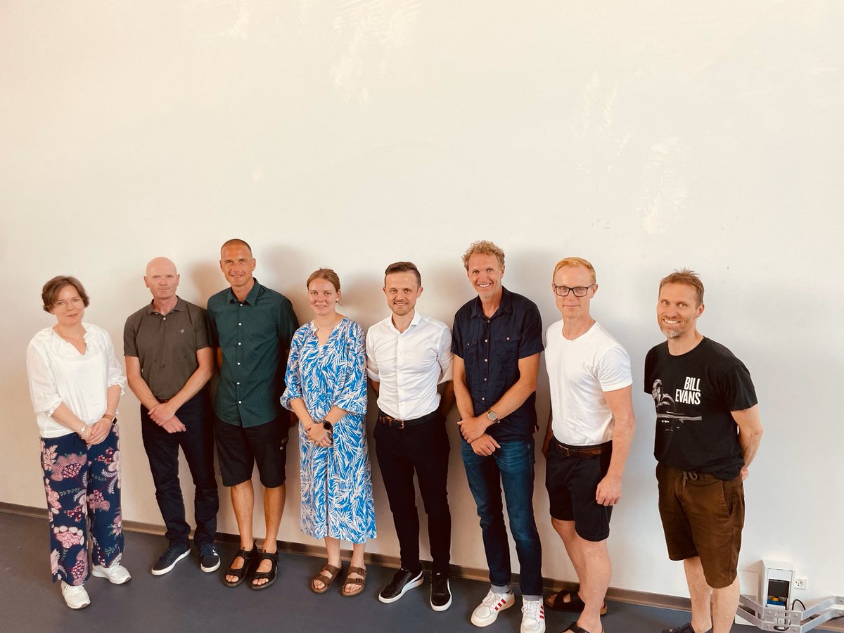 Søren T. Skou (@stskou) on Twitter photo Congratulations Dr. <a href="/SofieRathM/">Sofie Rath Mortensen</a> with successfully defending your PhD-thesis on diabetes and physical activity. A strong supervisor and examiner team and all 4 papers published open access. You can be proud of yourself 💪 Congratulations Dr. <a href="/SofieRathM/">Sofie Rath Mortensen</a> with successfully defending your PhD-thesis on diabetes and physical activity. A strong supervisor and examiner team and all 4 papers published open access. You can be proud of yourself 💪