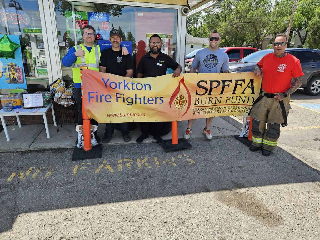 Stop by Fas Gas Plus - Yorkton and get some fuel all while supporting the Saskatchewan Firefighters and Paramedics Burn Fund !!!! Make a donation and get entered in for some great prizes and a slice of pizza !!!!