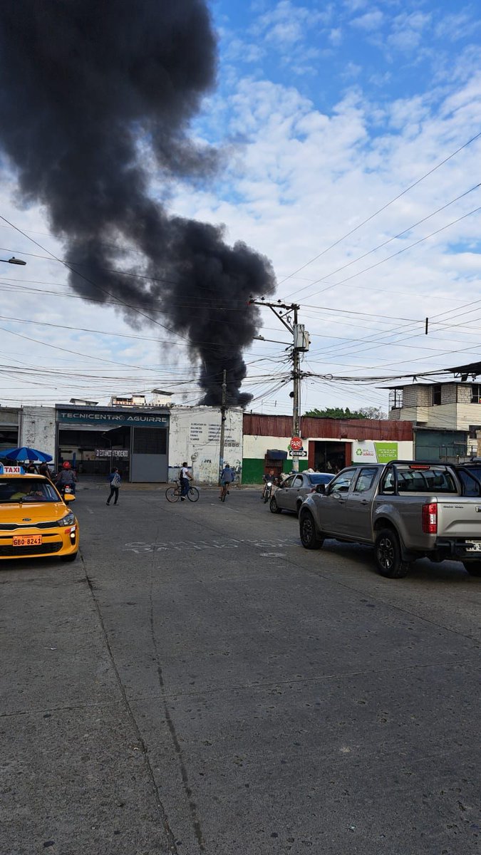 Emergencias Ec tweet media