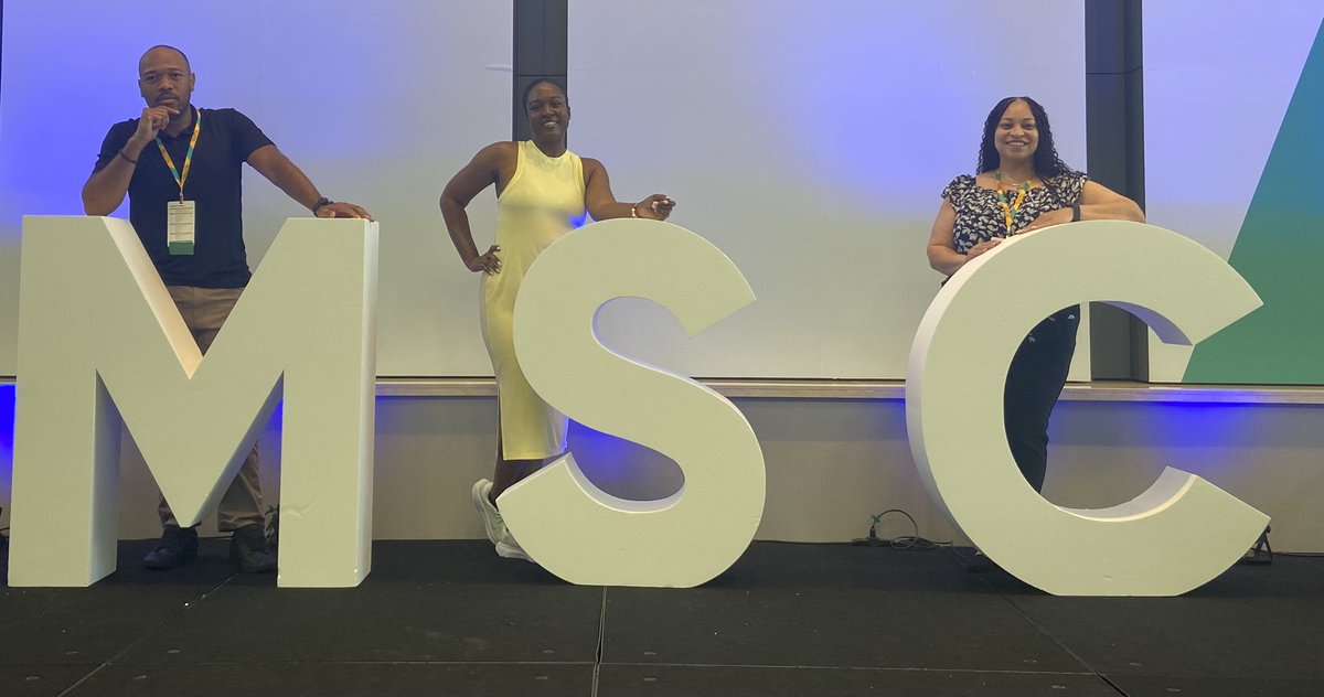 SWill_222's tweet photo. Write the VISION, make it plain! Every student deserves a MODEL SCHOOL! @ModelSchoolsHMH 
@CumberlandCoSch 
@ReidRossCougars https://t.co/Nb8ihDD8VV