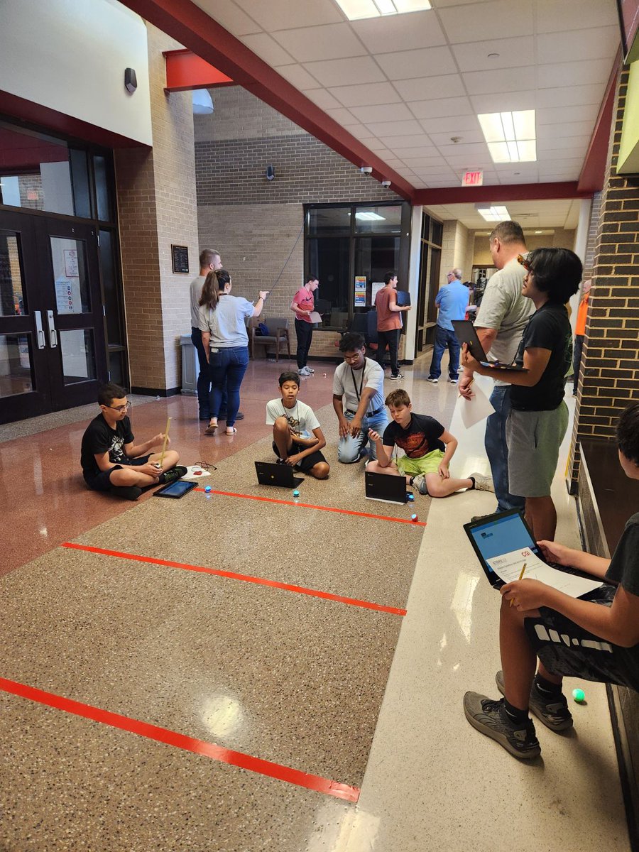 Denise Ayres tweet media