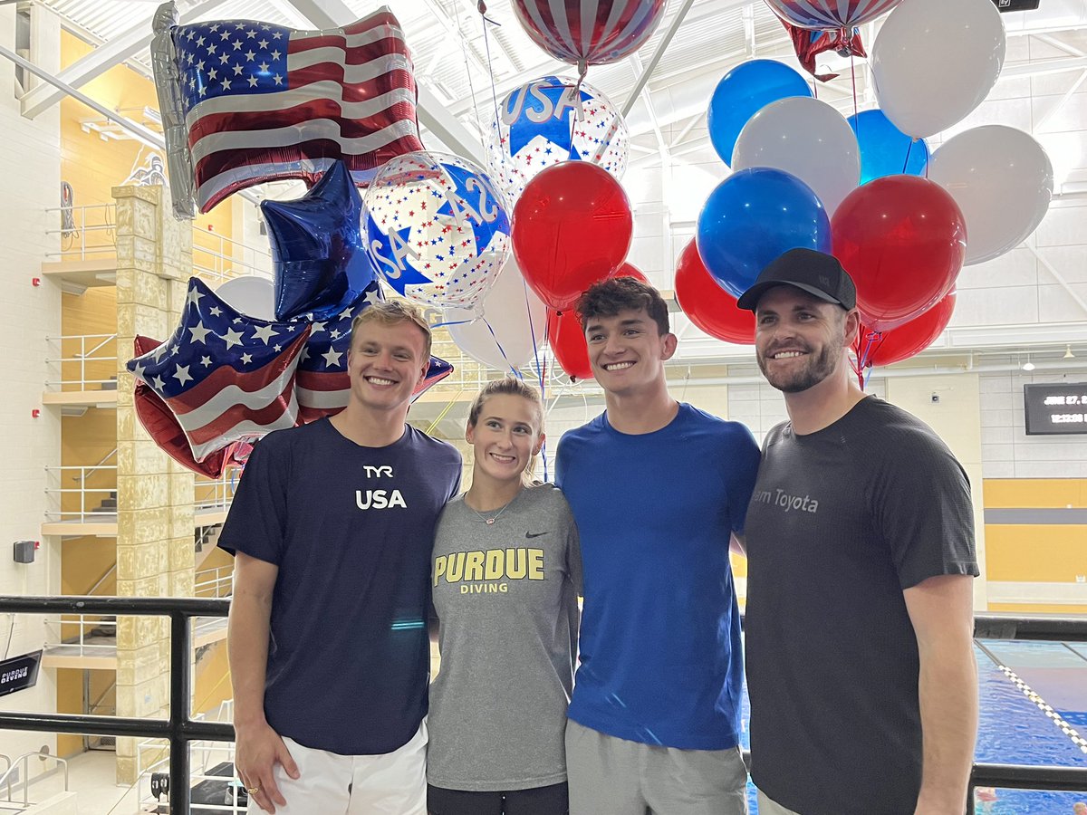 USADiving's tweet photo. Daryn Wright has been named to the U.S. Olympic Team on 10M. Hope you’ve been practicing your French, Daryn because you’re going to Paris! 

Click below for full article:
https://t.co/cZ2F7X649U https://t.co/OwKuJKrYh9