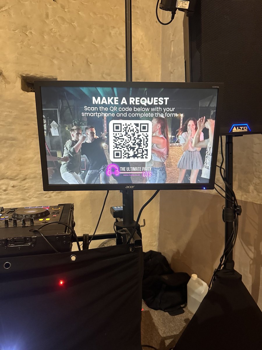 Ultimate Party DJ's tweet media