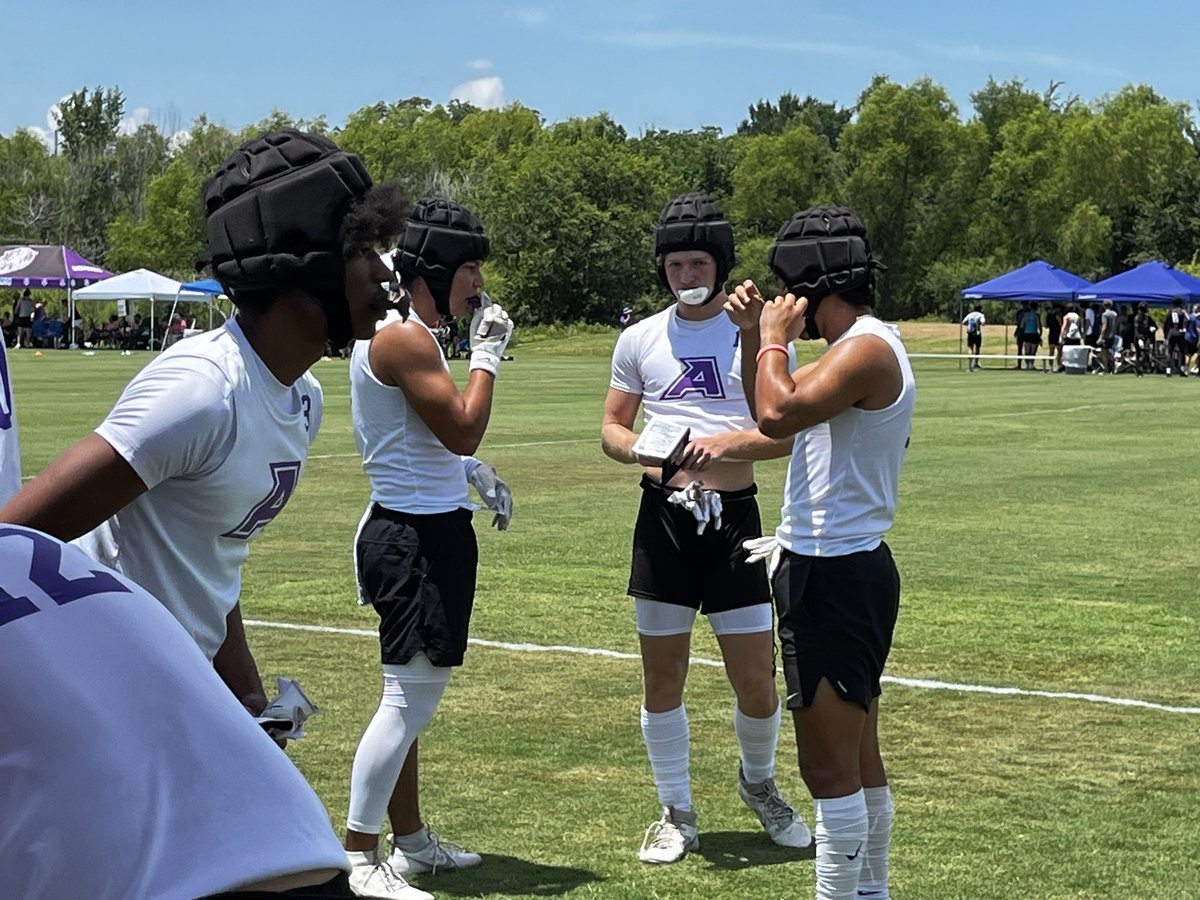 Won 1st game vs. Hearne 20-6!
Next game at 2:30
Go Bucks!