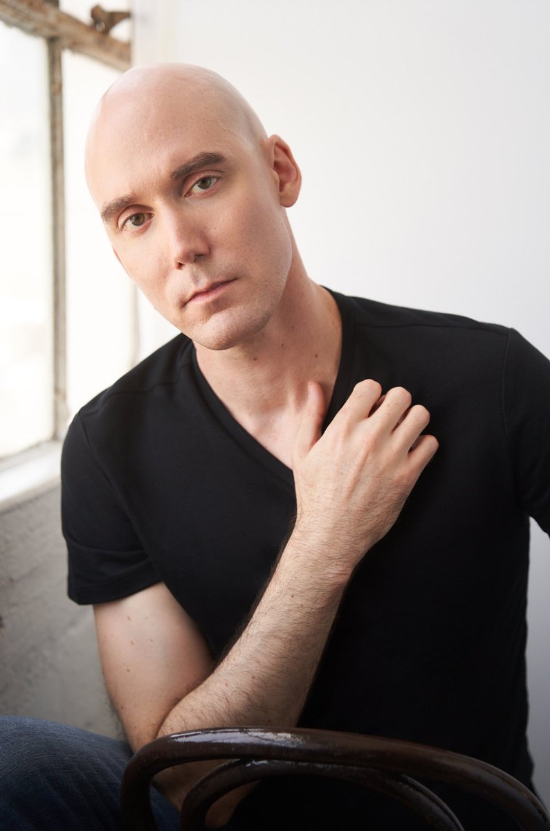 aaronberjohn's tweet photo. Headshots by @matt_kallish and makeup by @makeup_by_kristine_. I'm forever grateful for these generous and talented artists. https://t.co/nNuHzP5cr2
