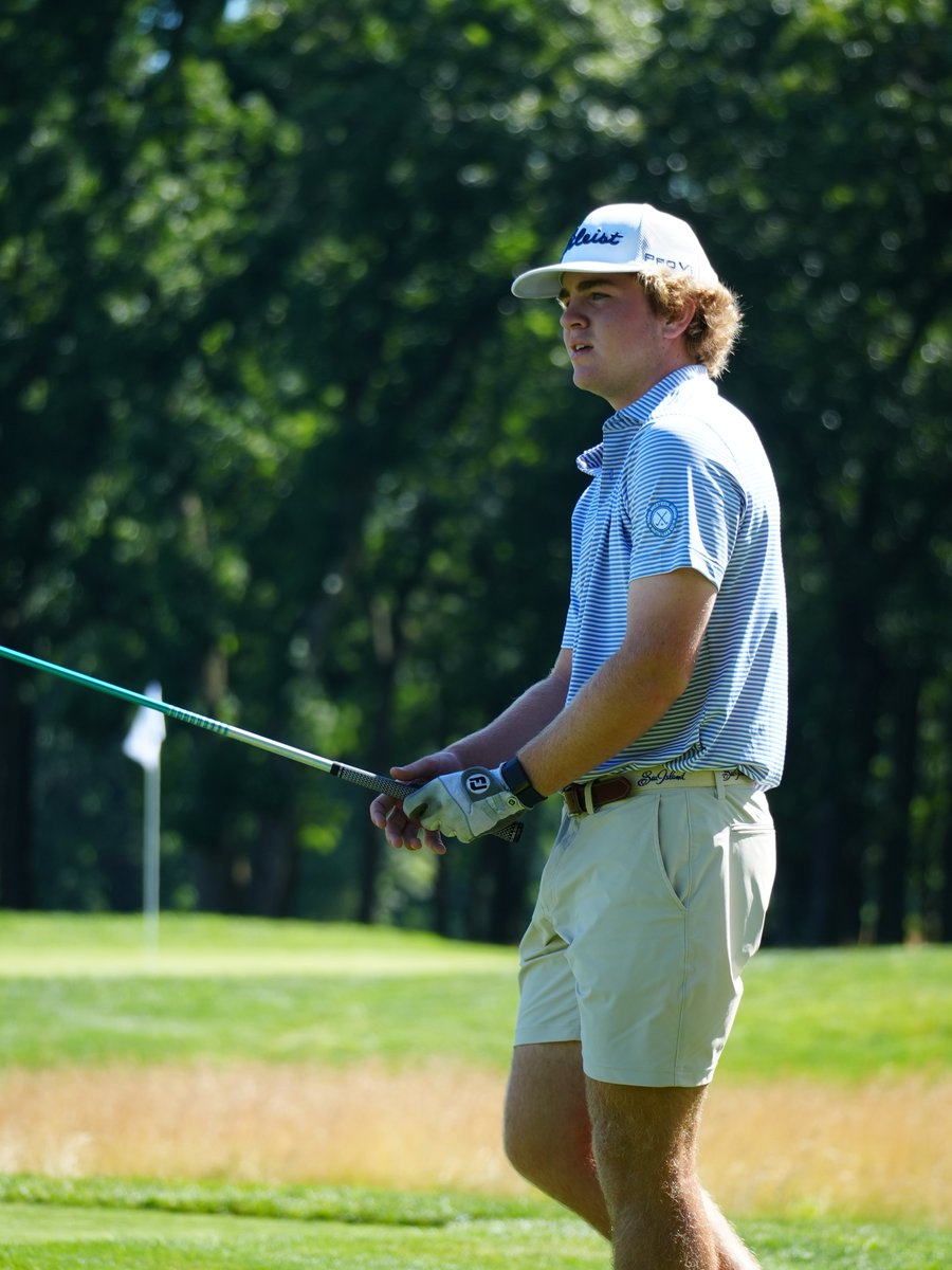 AJGAGolf's tweet photo. Semifinal match updates through nine at the #RLXJrClassic...
Mason Howell is 1 up through nine in his match against Blades Brown.
Pennson Badgett is 2 up through nine in his match against Jackson Byrd. https://t.co/GvKpIX3pNh