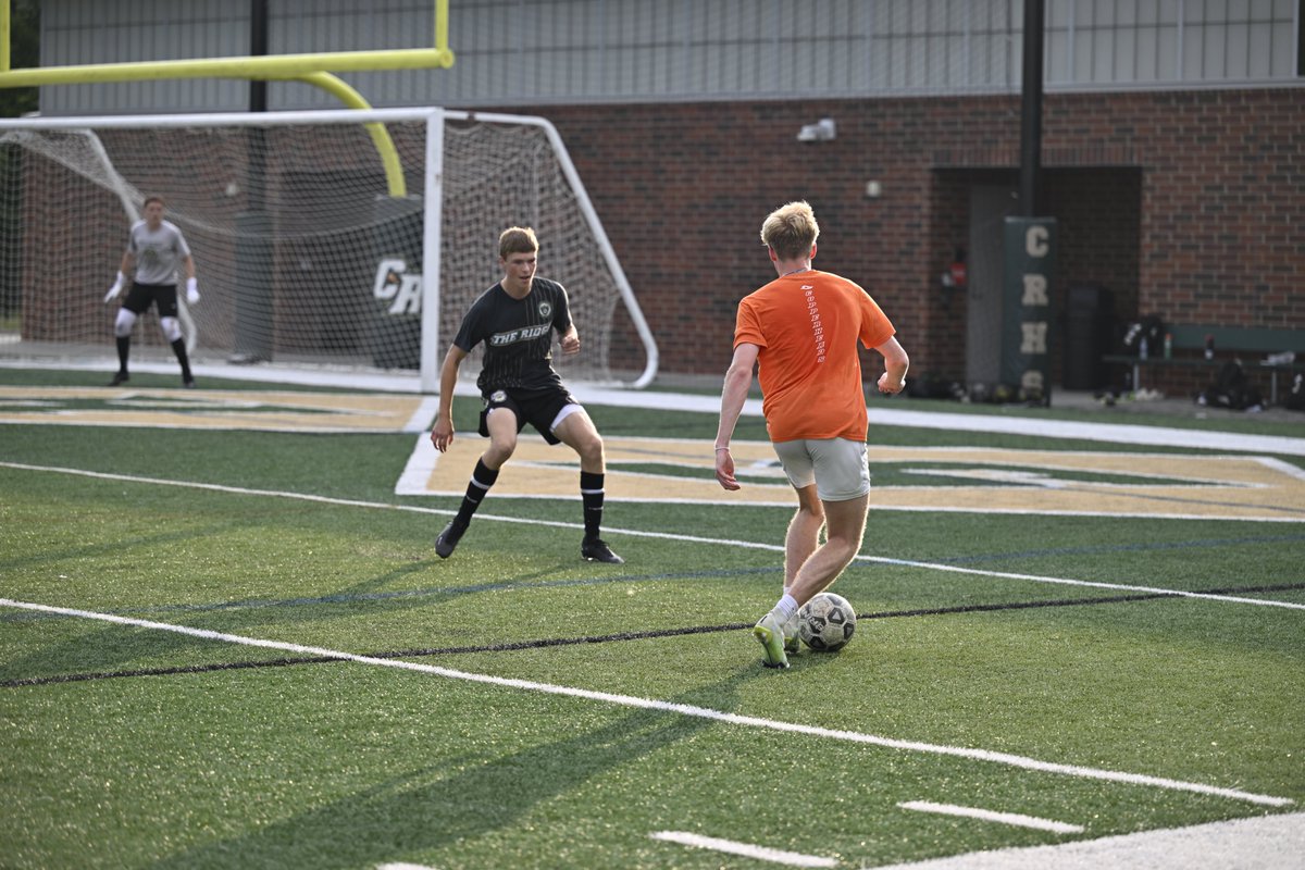 crhs_menssoccer's tweet photo. 4th Annual Alumni Match.  Please come tomorrow at 7 PM to the CR Pit to watch our returning players play our alumni for a great cause.  We will accept donations at the gate to support the Henry Kalungi Foundation missions to Uganda:   https://t.co/FiDZQYMld0 

@CSoccerHonors https://t.co/h170CTjPme