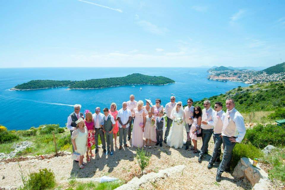 Lady Cyber Rosie tweet media