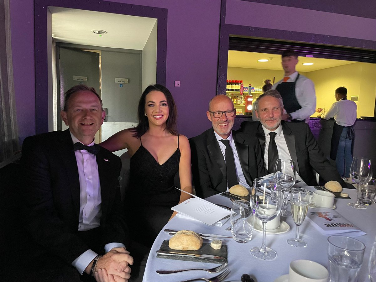 MJM Marine tweet media