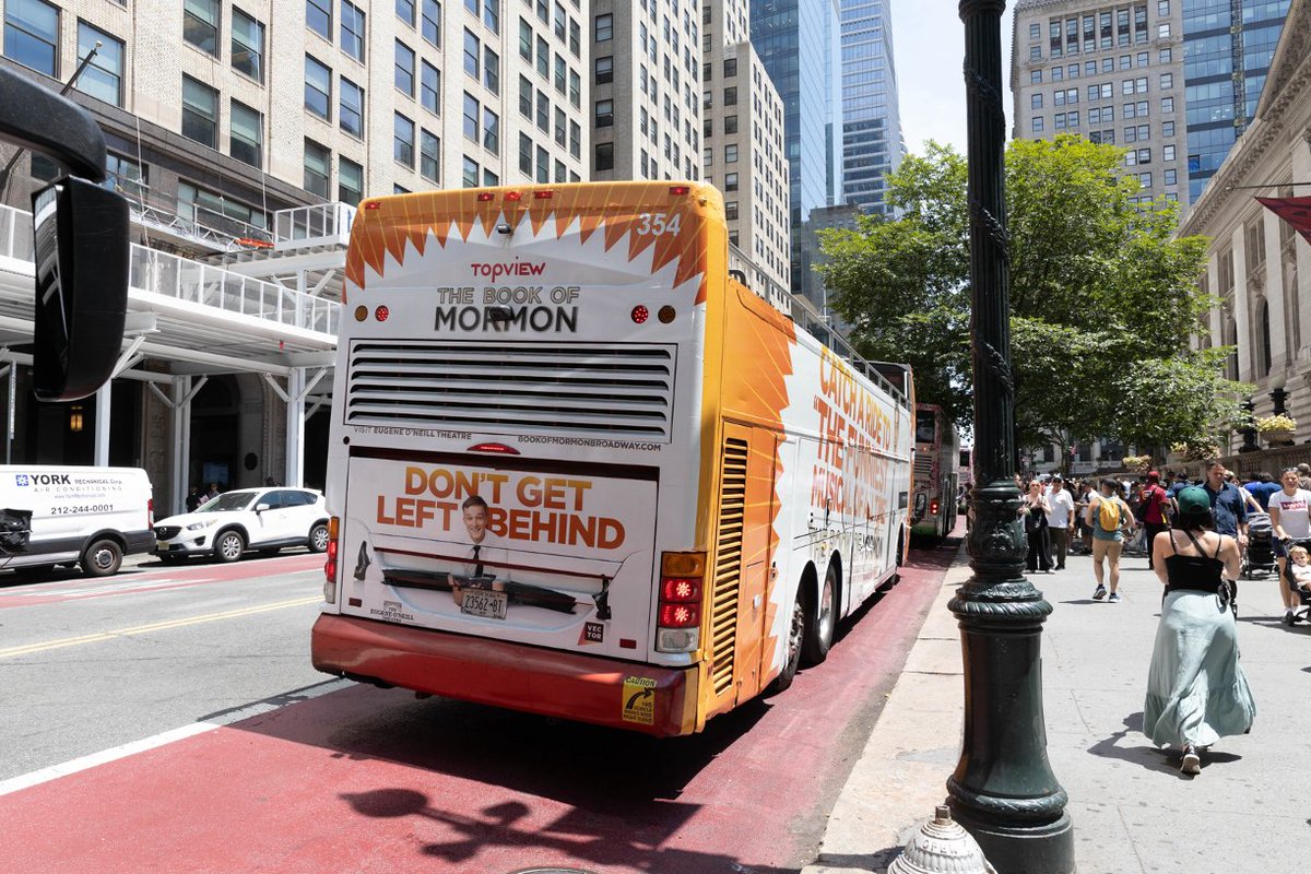 The bus to paradise ☀️🌴