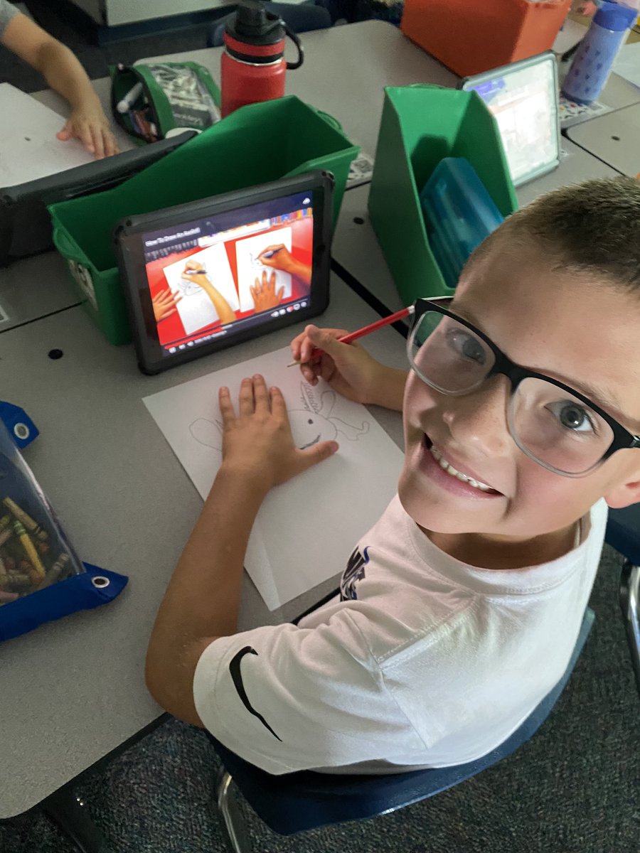 AFleckal's tweet image. We ended our Thursday by learning how to draw amphibians!  @ShoalCreekStars @LPSSummerAdv #LPSSummer2024 #scstars