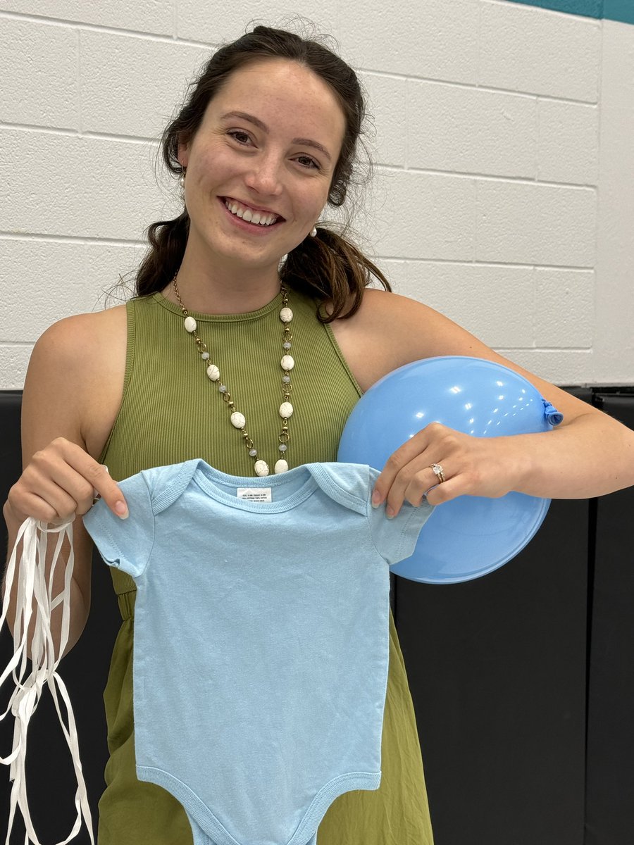 Annunciation tweet media