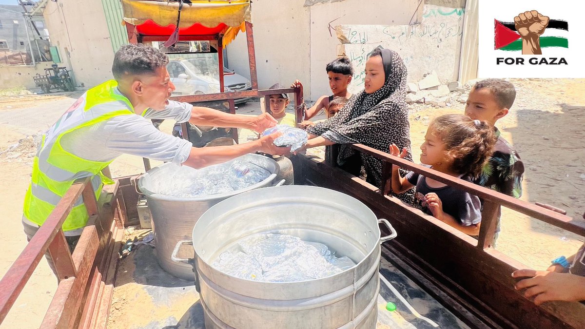 GazaDirectAid's tweet photo. We work every day to provide for the needs of the displaced. Contribute and make your support known https://t.co/JeiFWUqVTu https://t.co/BP0NtqA2Ne