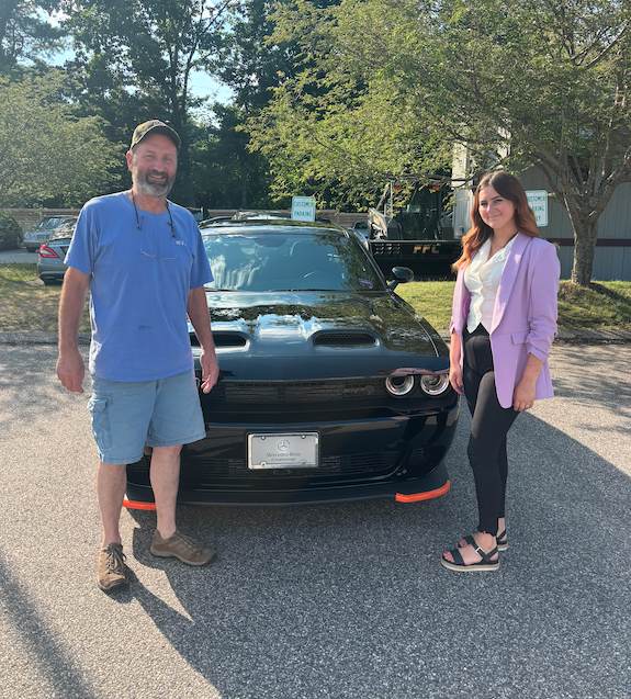 ScarboroughBenz's tweet image. It's a beautiful day for a new car! Congratulations on the new set of wheels.

If you want to test-drive our incredible inventory, contact our sales expert, Sydney, today!

#ScarboroughCars #TestDriveReady