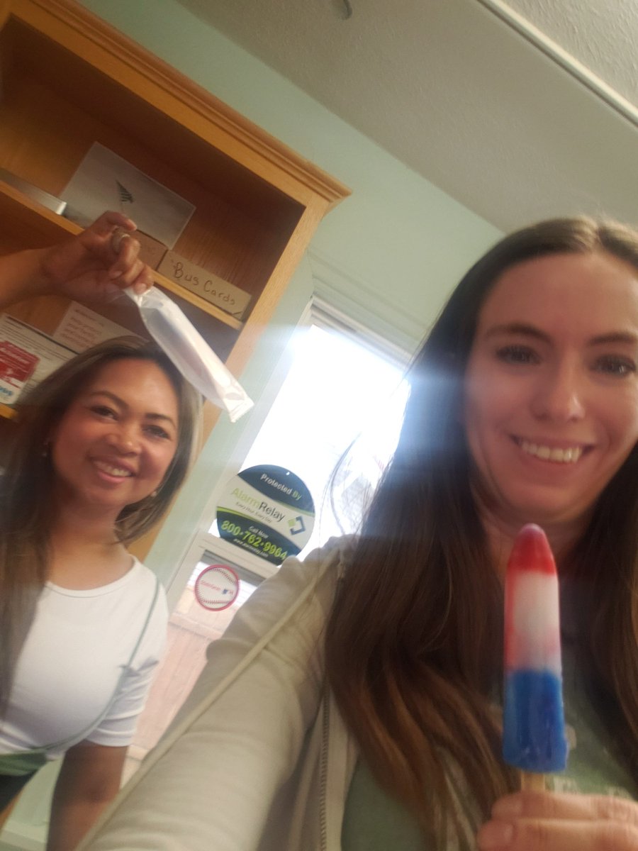 Steve62114817's tweet image. It's Bomb Pop Day! Take a moment to indulge in a Bomb Pop and savor the sweet taste of summer.  Share a picture of your Bomb Pop experience and tag your friends to join in the celebration!   #BombPopDay #SummerTreats #SummerVibes