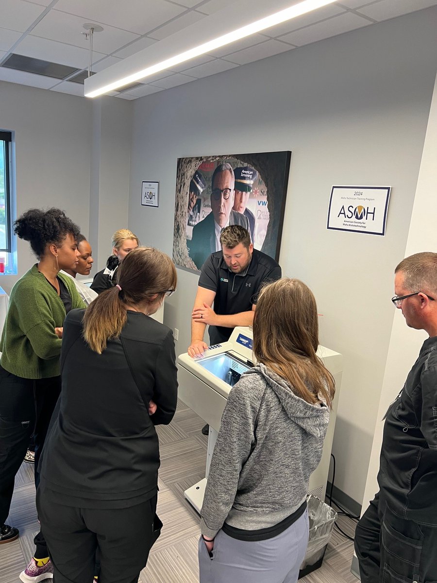 ASMHMohs's tweet photo. What an exciting first day of the Advanced Mohs Technician training in Lakewood Ranch, FL. The hands on workshops add experience and knowledge to each of these technicians. Our next training will be held October 10-11 in Pine Brook, NJ. Registration will be open soon! https://t.co/JGi2DOZjEo