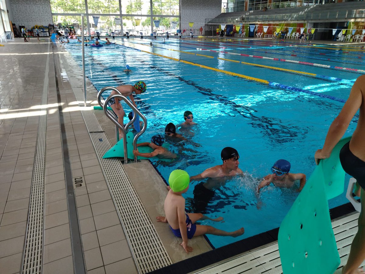 cf_lloret's tweet photo. 🌞 CASAL D'ESTIU 2024

Aquesta setmana, hem començat el Casal d'estiu amb els primers participants!

Gaudim del futbol també a l'estiu! ☀️ 

Vols participar en el nostre casal, inscriu-te a https://t.co/t3ehfhyBHL

#AmuntLloret 🤍💙 https://t.co/DbW0V9xGzB