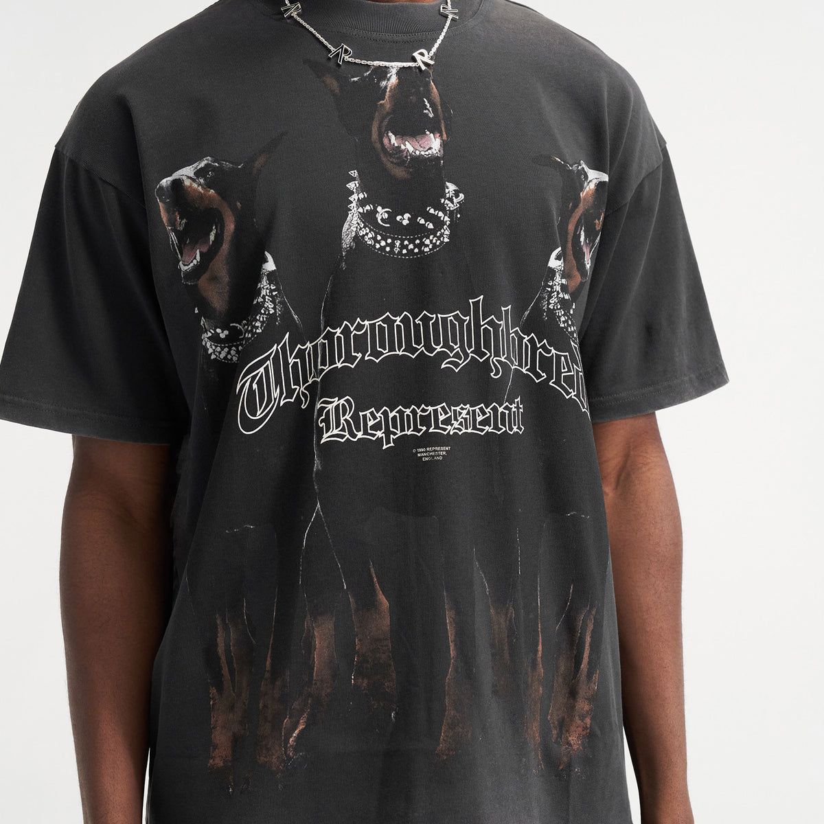 Outfit Myth tweet media