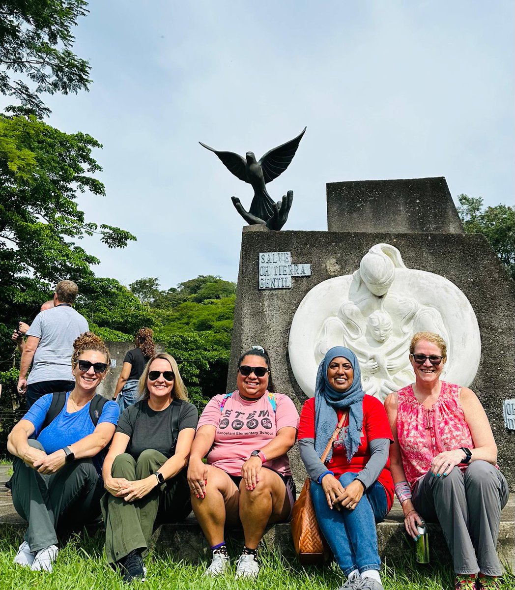 MrsKowalevicz's tweet image. Amazing visit and workshop at the @universityforpeace, an international university and intergovernmental organization established by the United Nations General Assembly in 1980. 🕊️☮️🌏🇺🇳 #neafglobal  #EducatorExplorer @theneafoundation #GlobalEd