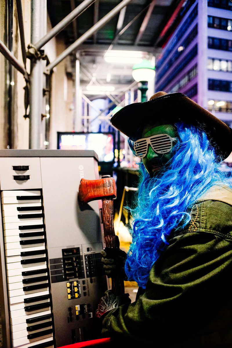 JonnyRythmns's tweet image. #NewYorkers #CRAZYchallenge #Weird #MusicDiscovery #bizarre #electronicmusic #WackyThursday