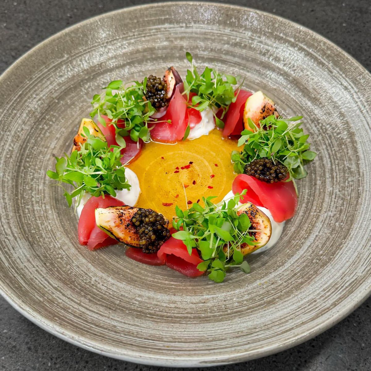 High End Chefs Network tweet media