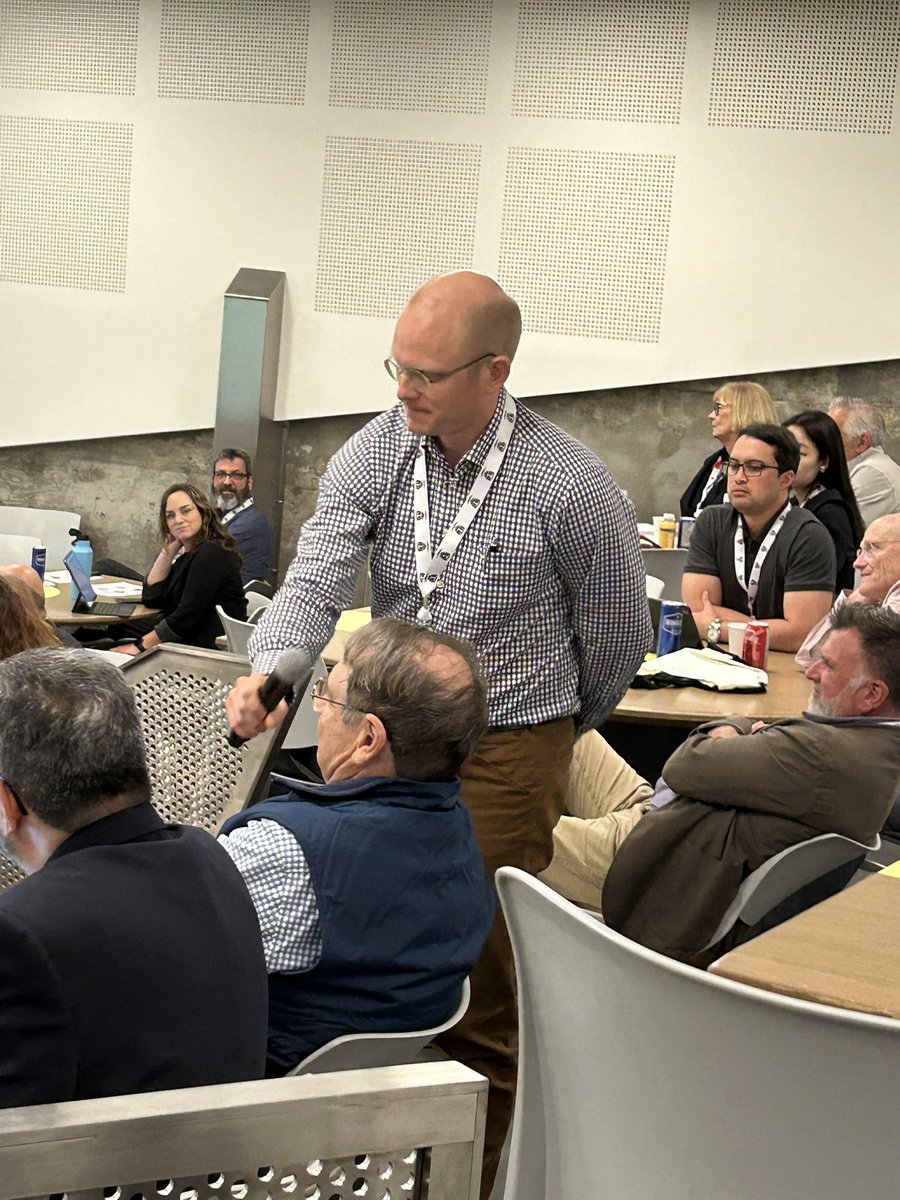Devin Phillips (@devinbphillips) on Twitter photo Dr. Magnus Ekstrom quizzing up and coming researcher Dr. Bob Banzett on #dyspnea <a href="/DyspneaSociety/">The Dyspnea Society</a> #dyspnea2024 Dr. Magnus Ekstrom quizzing up and coming researcher Dr. Bob Banzett on #dyspnea <a href="/DyspneaSociety/">The Dyspnea Society</a> #dyspnea2024