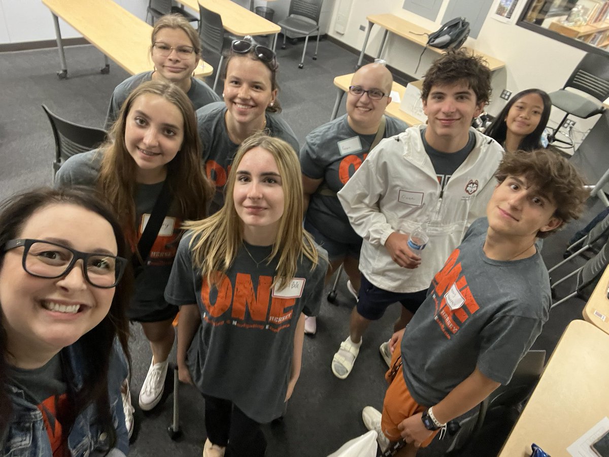 Dr. Grow (@pattymerris) on Twitter photo Thank you to our ONE Hersey students for dedicating your time to our Bridge to High School students! #ONEHersey #HuskiesRunAsONE <a href="/HerseyHuskies/">Hersey High School</a> <a href="/District214/">District 214</a> <a href="/MsBrtva/">Ms. Brtva</a> <a href="/LauraMonahan25/">Laura Monahan</a> Thank you to our ONE Hersey students for dedicating your time to our Bridge to High School students! #ONEHersey #HuskiesRunAsONE <a href="/HerseyHuskies/">Hersey High School</a> <a href="/District214/">District 214</a> <a href="/MsBrtva/">Ms. Brtva</a> <a href="/LauraMonahan25/">Laura Monahan</a>