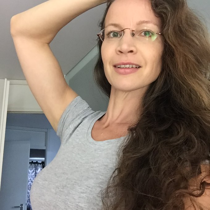 Hat jemand einen #temu Gutscheincode f&uuml;r mich? https://t.co/eafeIaGHBO<a href="/tag/temu"class="tags">#temu</a>