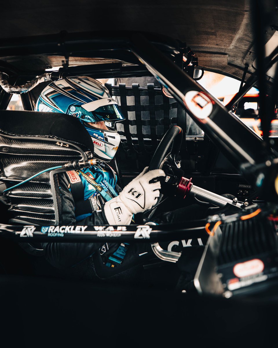 It’s #battleofbroadway150 raceday at the Fairgrounds 🎸

P1 on the charts so far throughout practice 📈

Looking to go back to back tonight 😏

@rackley_war I @TeamHornaday