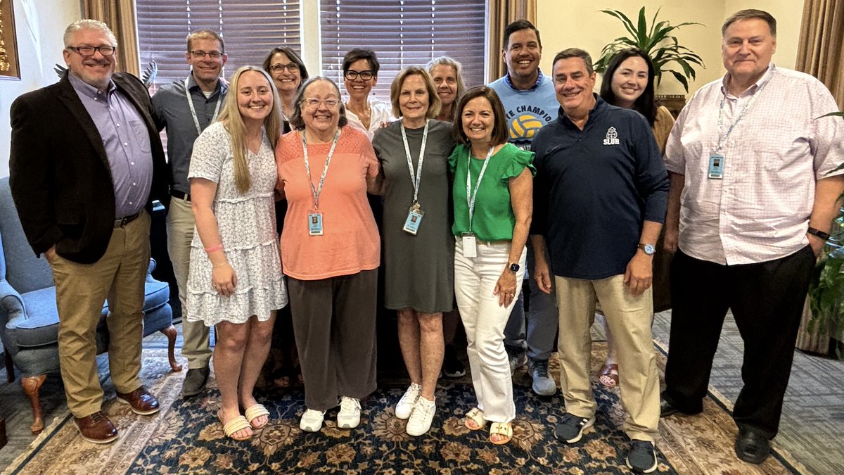 sluhjrbills's tweet photo. With gratitude, we wish Connie Leinauer all the best in her well-deserved retirement after 22 years of service in our Advancement Department. SLUH will forever be a better place because of her. #AMDG #WomanForOthers https://t.co/OEPX4kYFIh