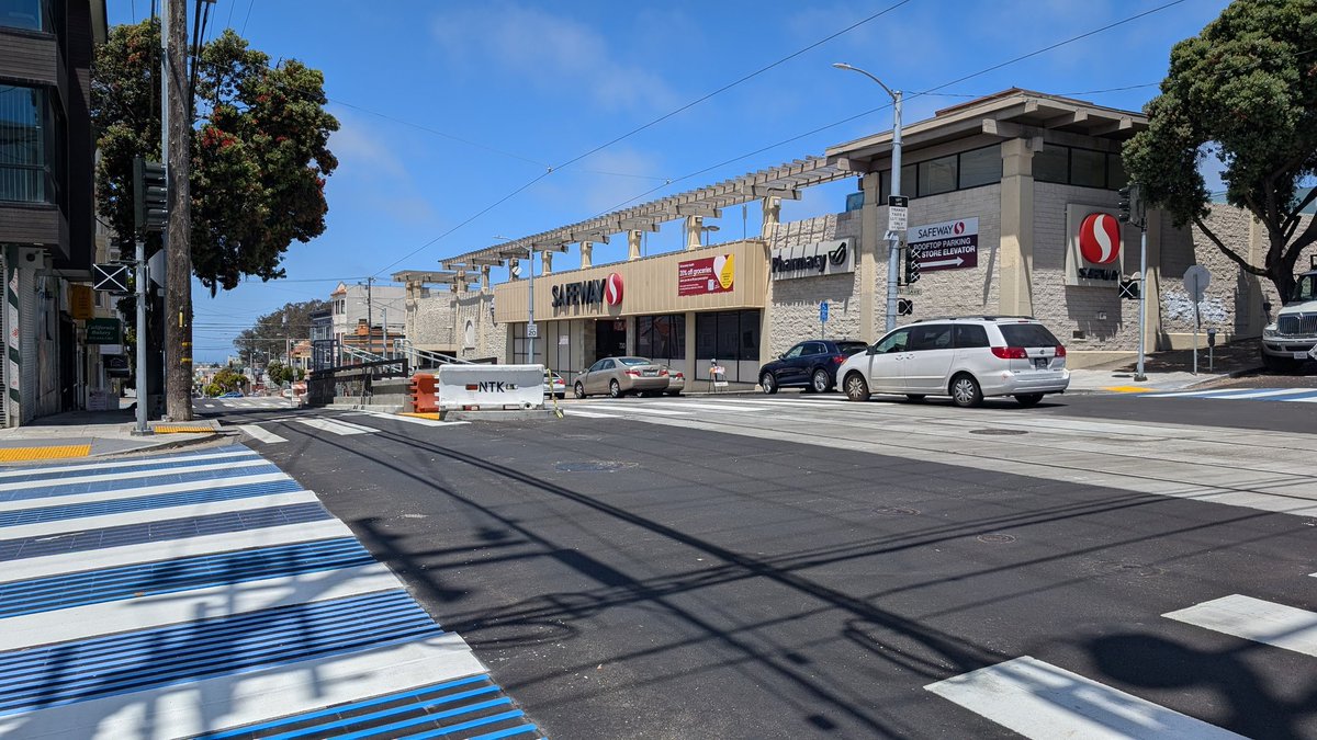Jerold_Chinn's tweet image. The #SFMTA this week deployed a test mock train along Taraval Street in order to make adjustments to the overhead contact system. Transit officials said that the most disruptive work for the L Taraval Improvement project has been completed. Train service will return in the fall.