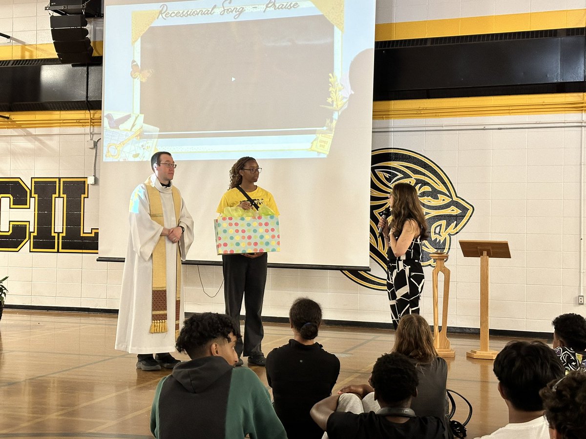 Yesterday we wrapped up the 2023-2024 school year with our year-end liturgy. Thanks to Fr. Glenn for joining us. Have a great summer Tigers! See you next year… thanks for an excellent year. God Bless! #ecsdfaithinspires #ECSD135 #yegschools #yeg