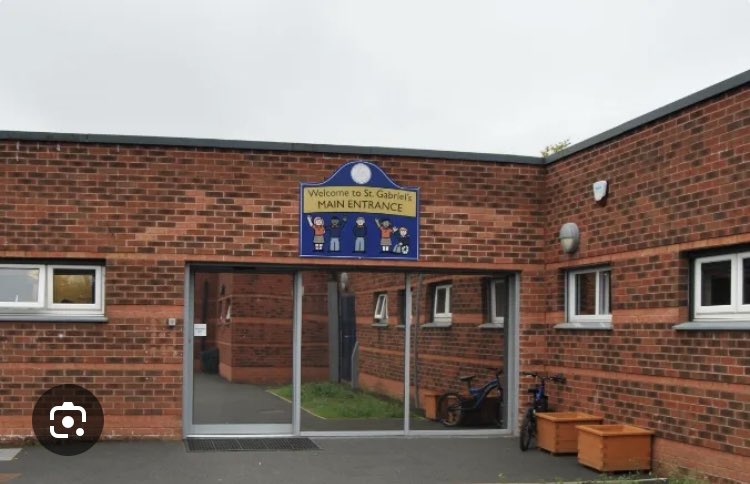 SafeTeachUK's tweet photo. Two excellent twilight sessions were recently completed at a primary school in Greater Manchester, receiving outstanding feedback from the staff. Our goal is to enhance staff knowledge, understanding, and skills in preventing and managing challenging behaviours. https://t.co/Ah5rDGfIDc