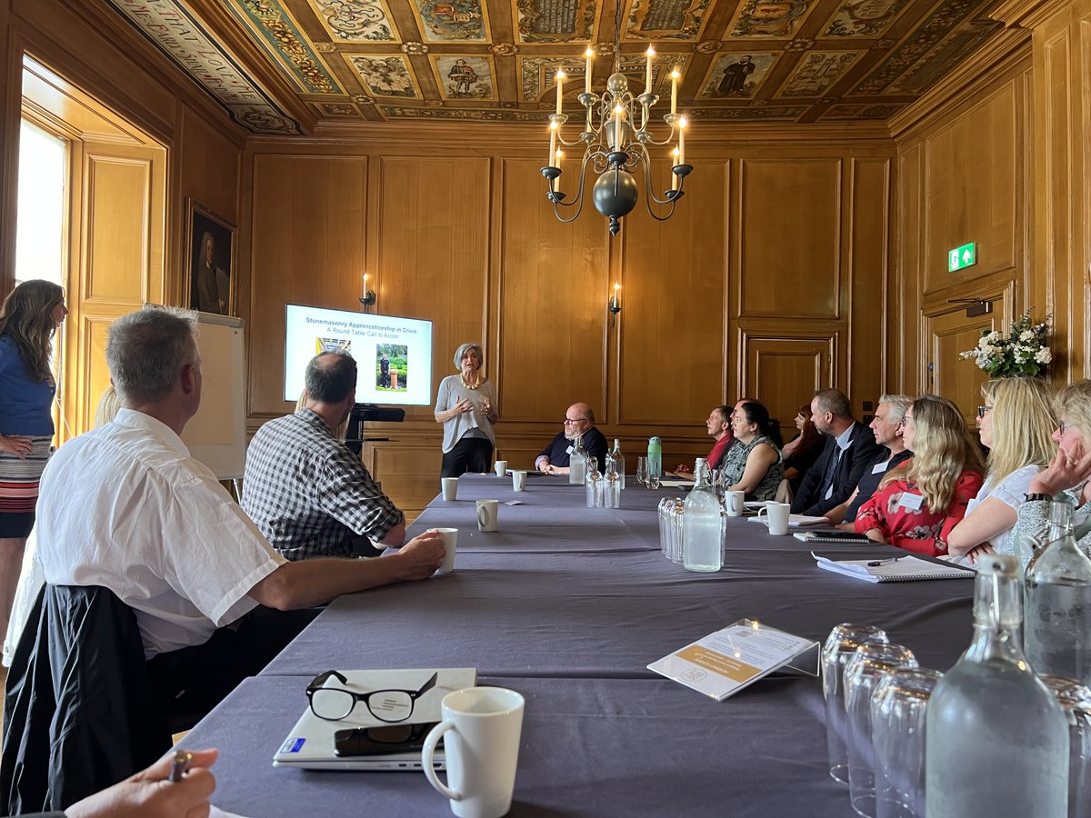 Dr David Mitchell tweet media