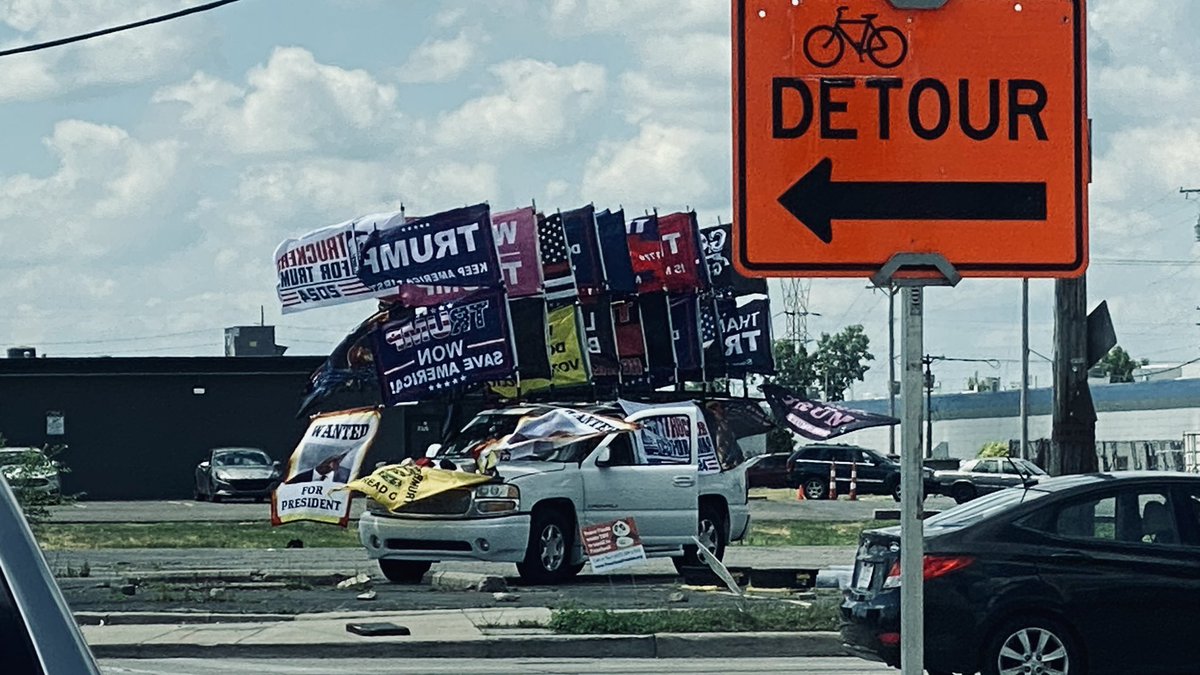 avuncular: azure asain tweet media