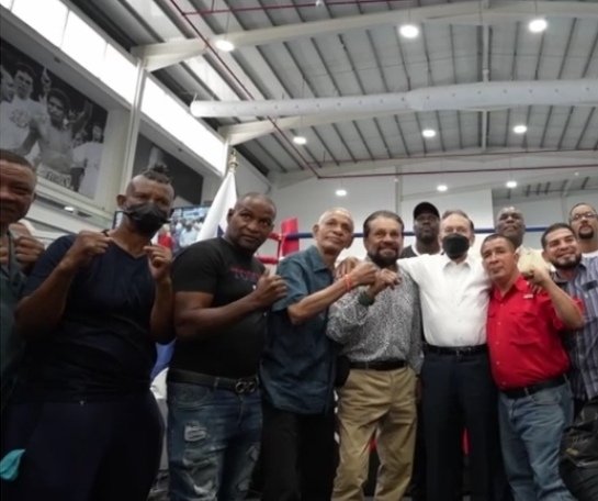 gabrielfcordero's tweet photo. @Best_Box Inaguran en la Cinta Costera en Ciudad de Panamá el nuevo y moderno Gimnasio de Boxeo "Tierra de Campeones"  un momento histórico y memorable para el boxeo panameño y futuras generaciones https://t.co/5cBCZfASNo