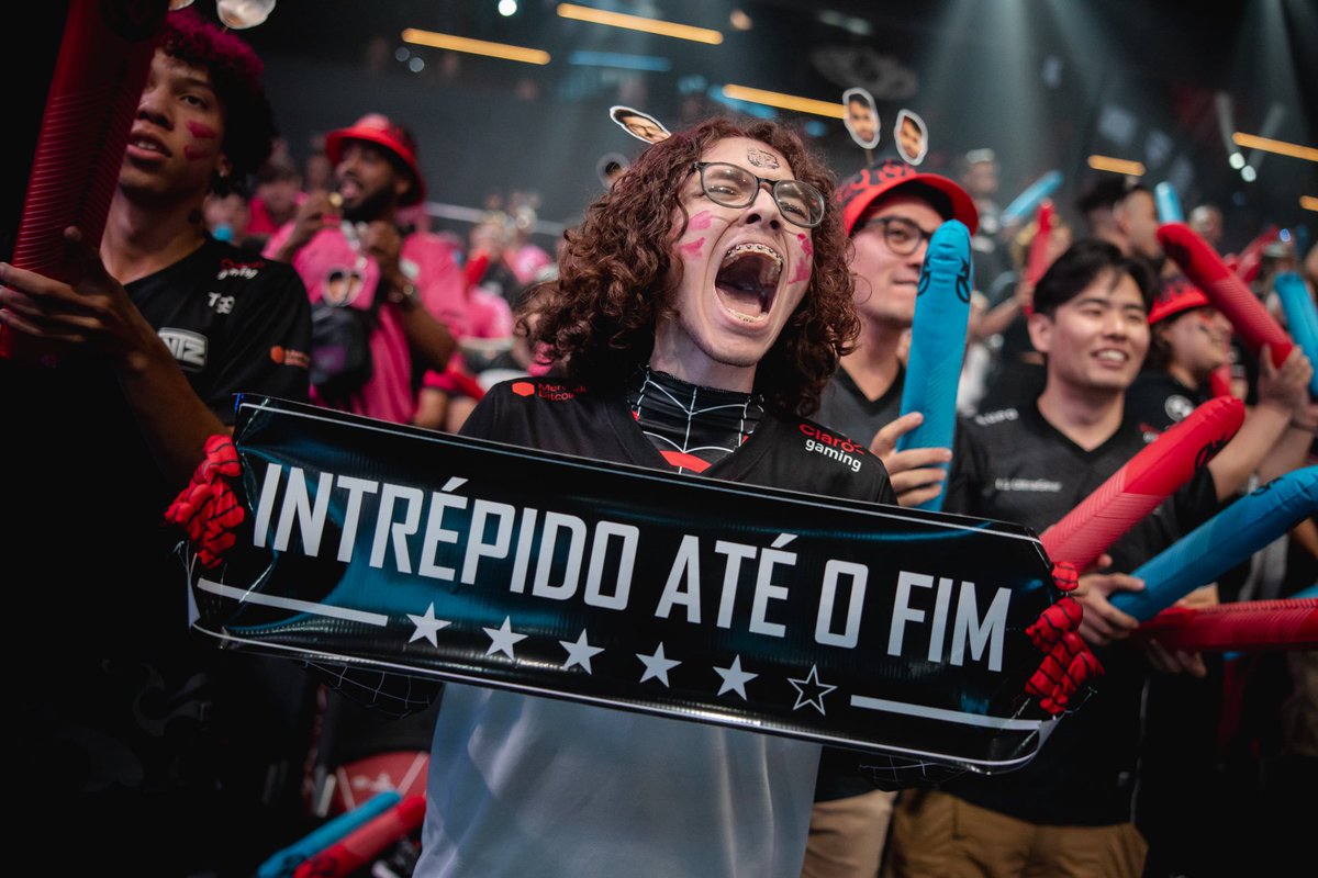 Intrépidas e Intrépidos, eu acho esta foto do Kaitinho muito foda! 

Qual é a sua melhor foto sobre a INTZ? Mandaeee