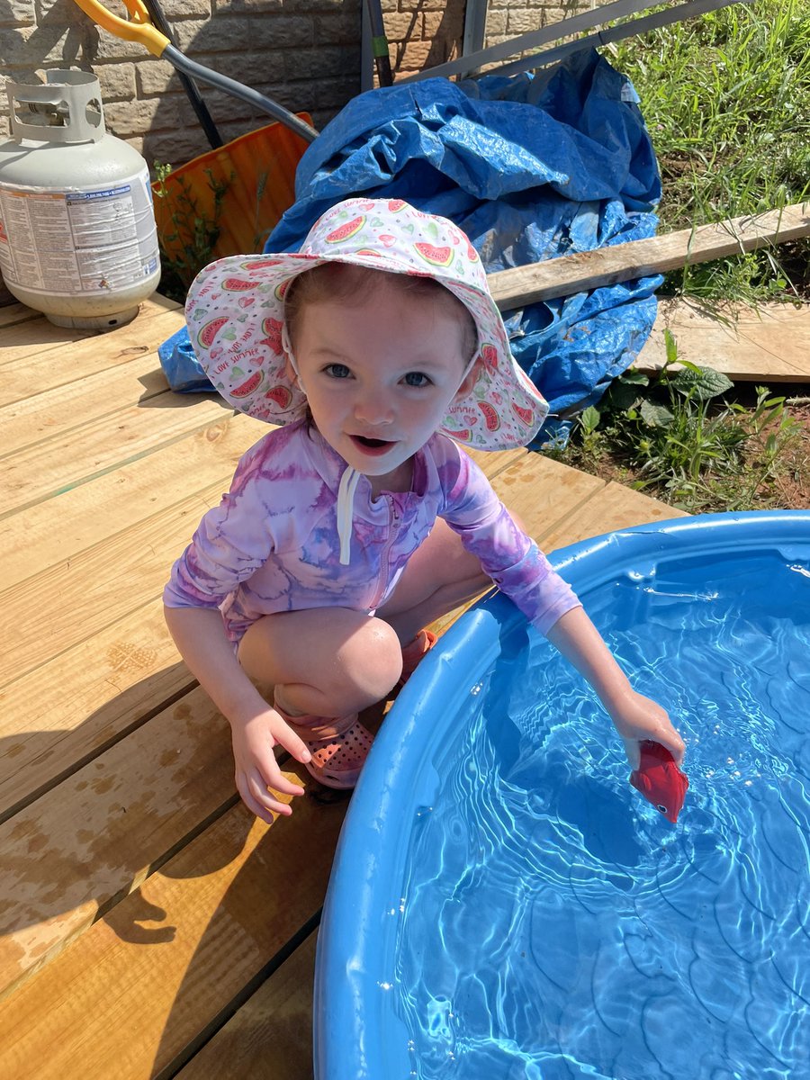 𝔸𝕞𝕒𝕟𝕕𝕒 𝔻𝕦𝕗𝕗𝕪 tweet media